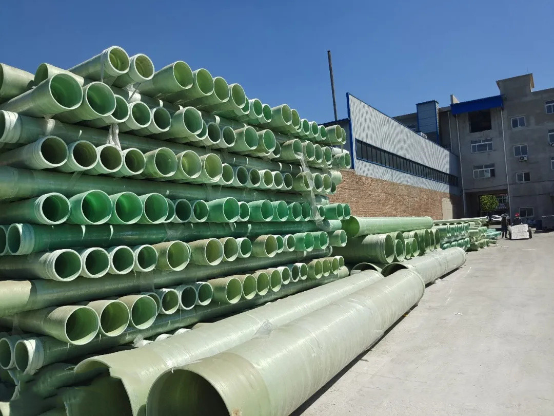 玻璃鋼夾砂管現(xiàn)場(chǎng)安裝注意事項(xiàng) 玻璃鋼夾砂管現(xiàn)場(chǎng)安裝注意事項(xiàng)